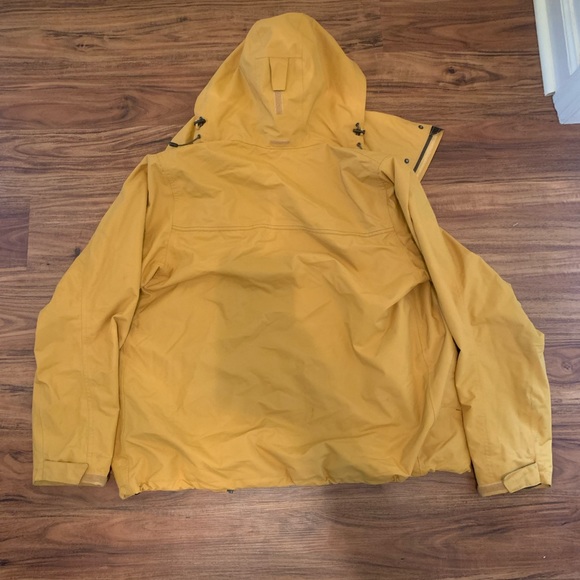 Decathlon Quechua 800, 4x1 Men's Winter Insulated Waterproof Backpacking Jacket - Picture 9 of 10